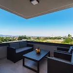Skyline Luxe *