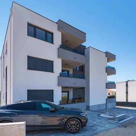 Apartment Skyline Luxe *