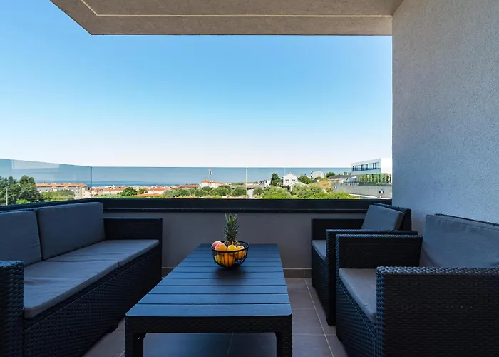 Skyline Luxe * זאדאר