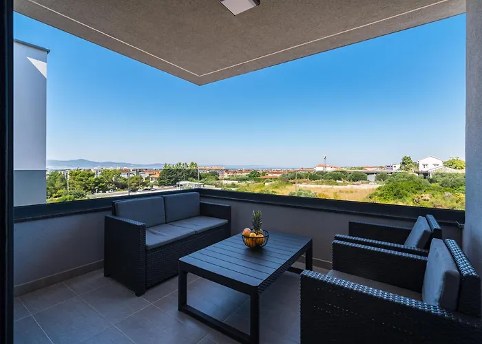 Skyline Luxe Apartman *